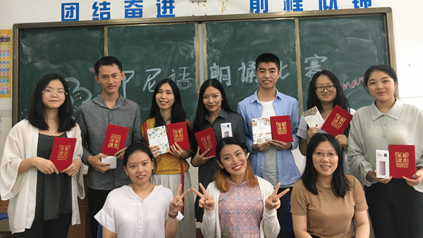 http://www.hncfs.edu.cn/KCPowerUpload/PicFiles/201807/201807201915006060.png